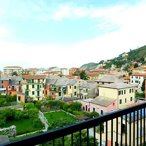 https://appartamento-aprile.hotelitalianriviera.com